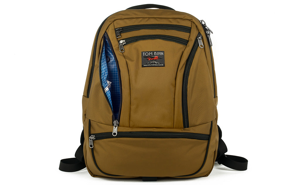 visible variant TB0113-CKLD^^A Synapse 25 in Coyote (brown) 525 Ballistic with Island (blue with white grid) 200 Halcyon interior.