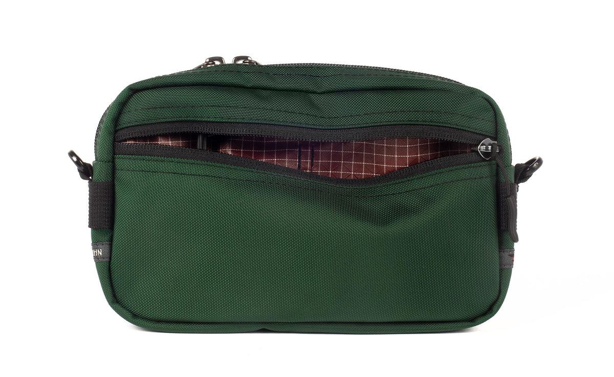visible variant TB0413-WK6D^^A Side Effect in Wilderness (forest green) 525 Ballistic with Moab (oxblood red with white grid) 200 Halcyon interior.