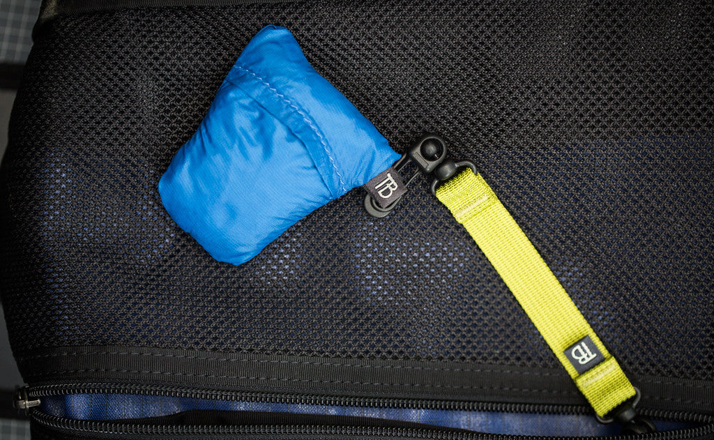 visible variant TB0513-IA TB0513-BA TB0513-CA TB0513-WA TB0513-LA TB0513-NA TB0513-UA TB0513-PA TB0513-ZA^^An 8-inch Key Strap attached a Pocket Travel Pillow.